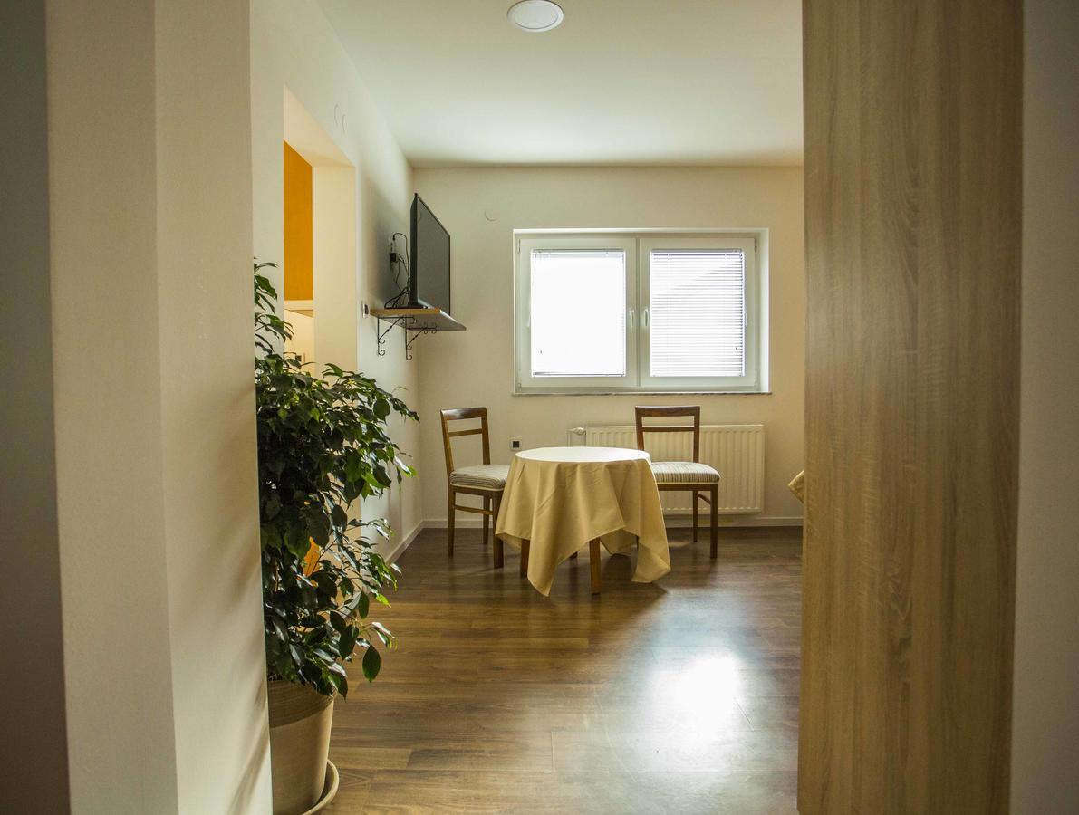 Apartments Vila Stella Lublana Zewnętrze zdjęcie